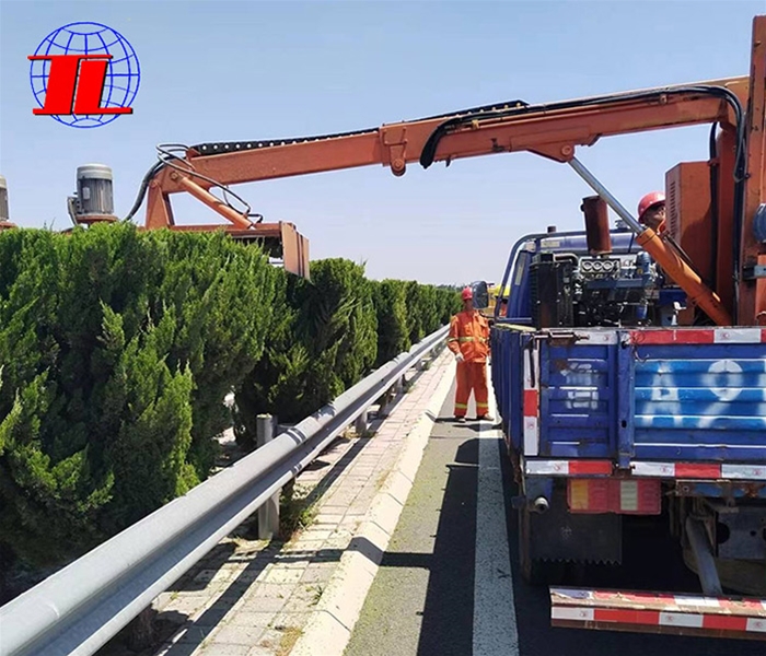 高速公路绿篱修剪机