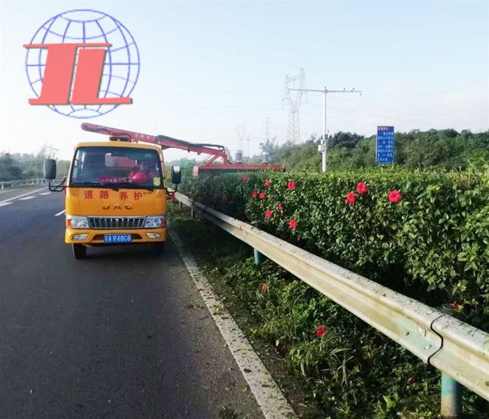 淄博车载式绿篱修剪机