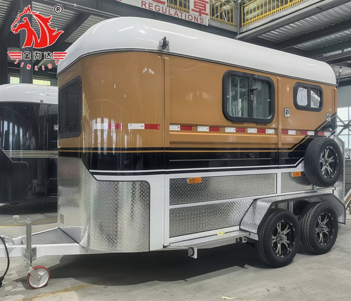 淄博拖挂运马车